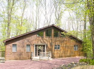 334 Shingle Mill Dr, Drums, PA 18222