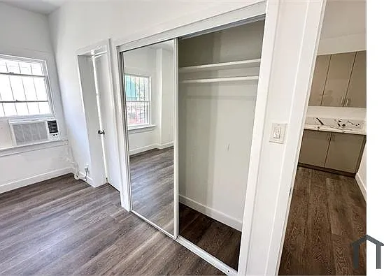 1316 S Mariposa Ave #101 — Photo 10