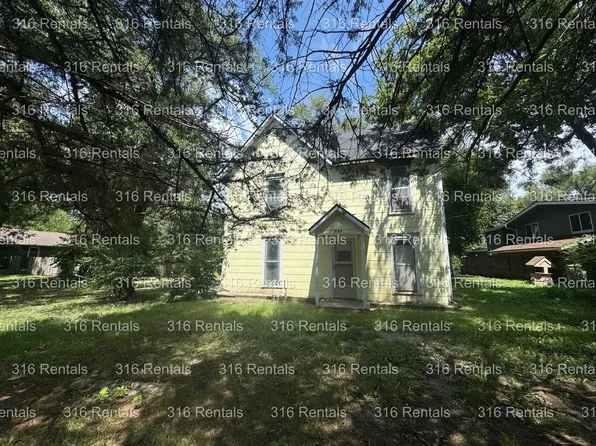 324 W 13th St, Newton, KS 67114