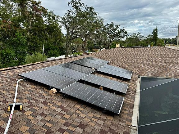 4th image of 1407 Tampa Rd