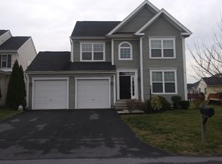 381 Bashore Dr, Martinsburg, WV 25404
