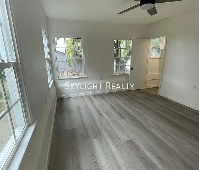 3746 Villa Ter #B — Photo 13