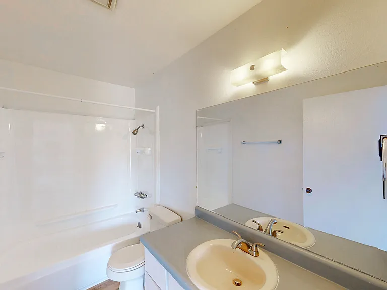 885 Broadway #15 — Photo 10