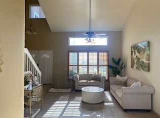 1085 Via Viento Ln, Corona, CA 92882