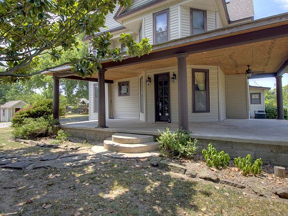 3rd image of 123 N Vann St