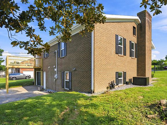 5th image of 1000 Regency Rd