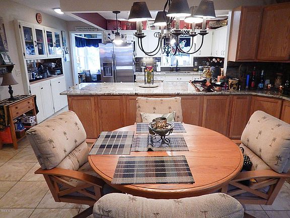 5th image of 8884 SW 93rd Ln Unit B