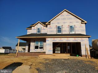 1003 Maiden Grass Dr, La Plata, MD 20646