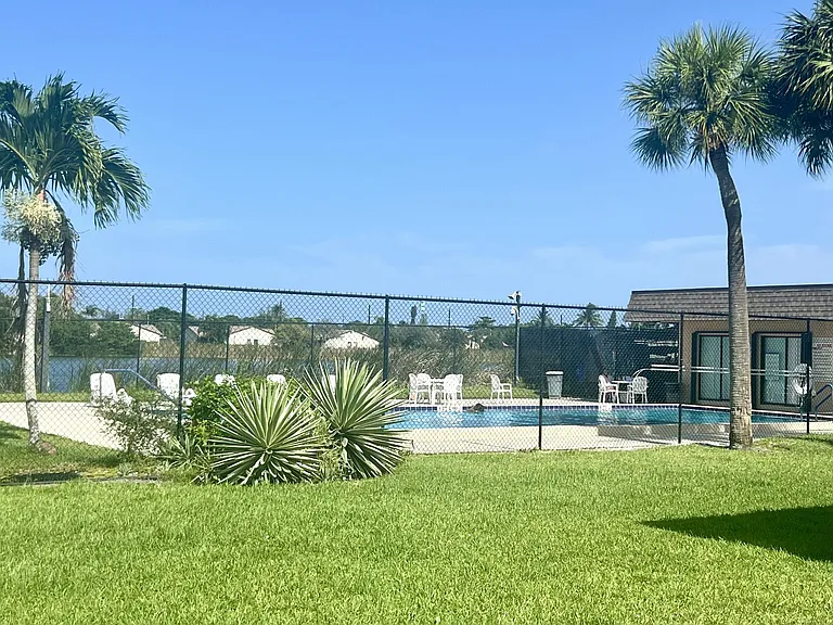 3104 Waterview Cir — Photo 17