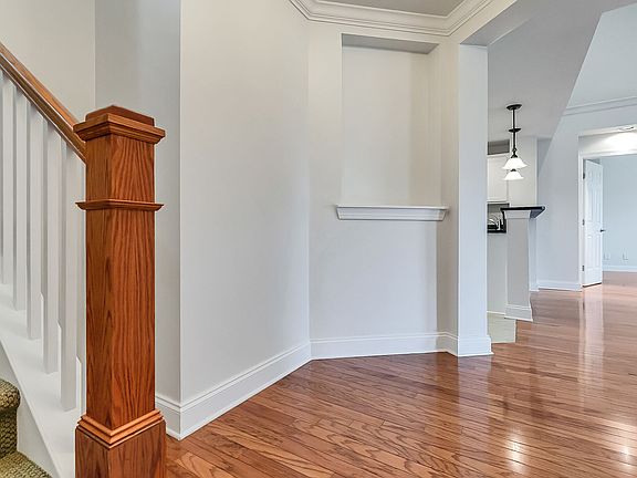 4th image of 3201 Aspen Grove Dr APT F7