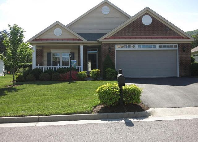 1st image of 5422 Stayman Dr