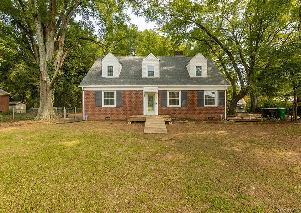 6012 Tuckaseegee Rd, Charlotte, NC 28208 Zillow