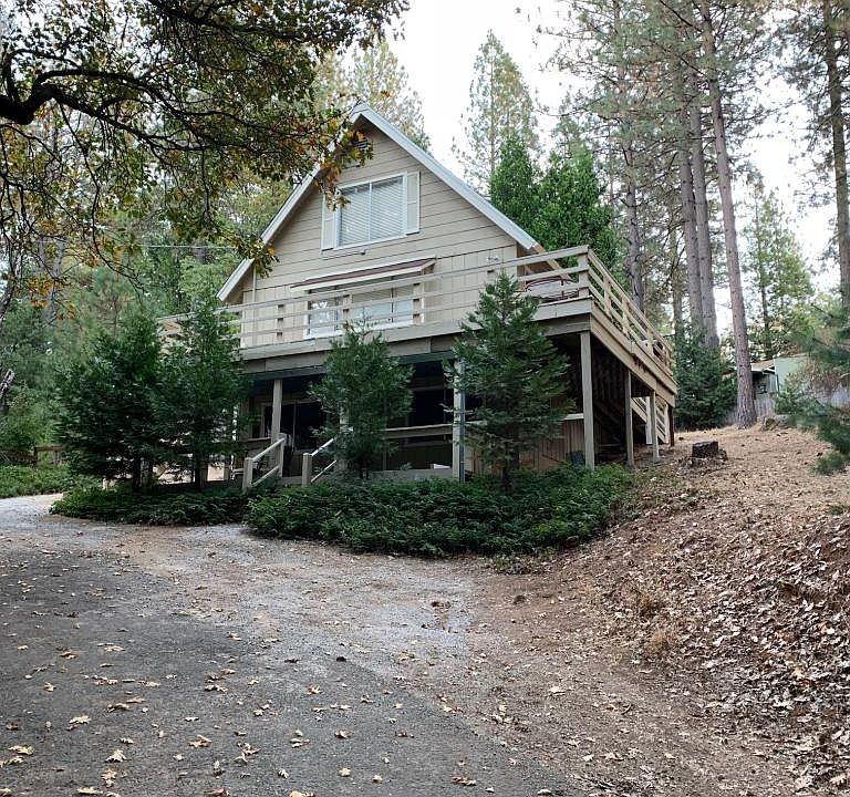 1st image of 26041 Meadow Dr