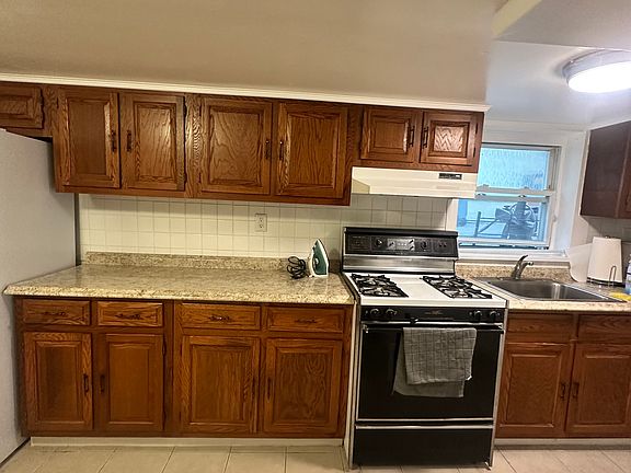 2nd image of 287 Hayward St #1