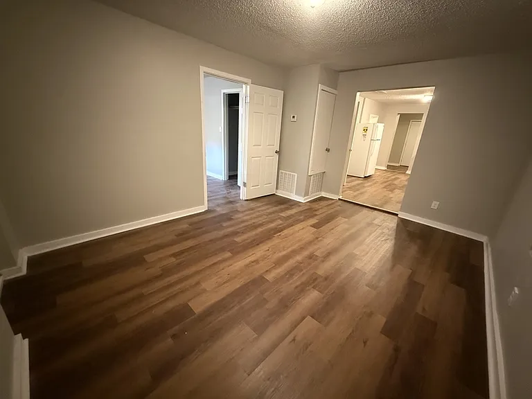 540 Harahan Rd — Photo 14