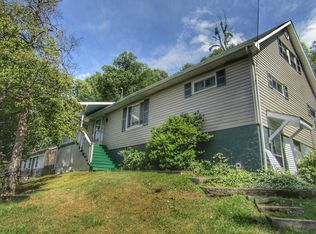 400 Kentucky Ave SE, Norton, VA 24273
