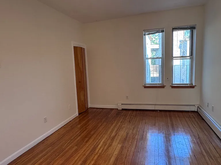 205 Chestnut Hill Ave #10 — Photo 5