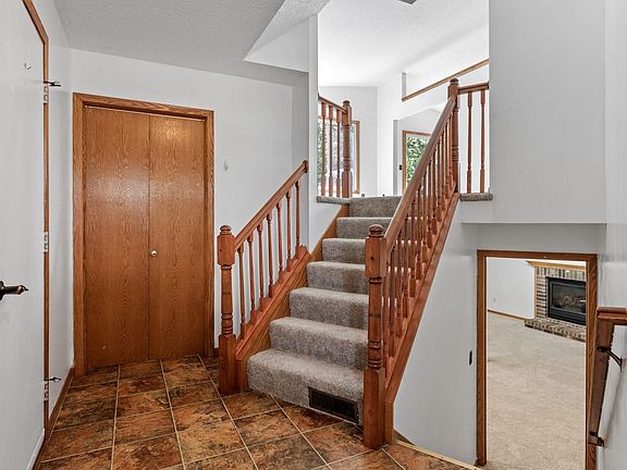 3rd image of 7581 23rd St N