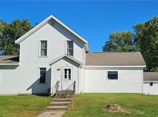 217 S Pearl St, Blair, WI 54616