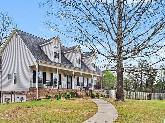 2nd image of 5096 Gold Leaf Ln