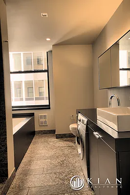 Rented by Kian Realty | media 6