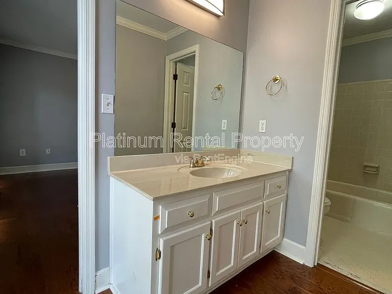 4204 N Mountain Rd NE — Photo 24