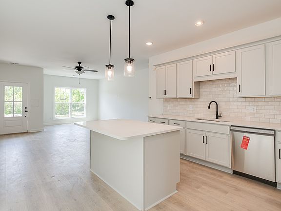 3rd image of 412 Queen Ln Lot 92