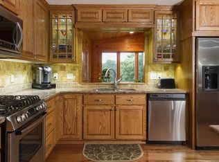 5062 Perkinsville Rd, Maple Plain, MN 55359