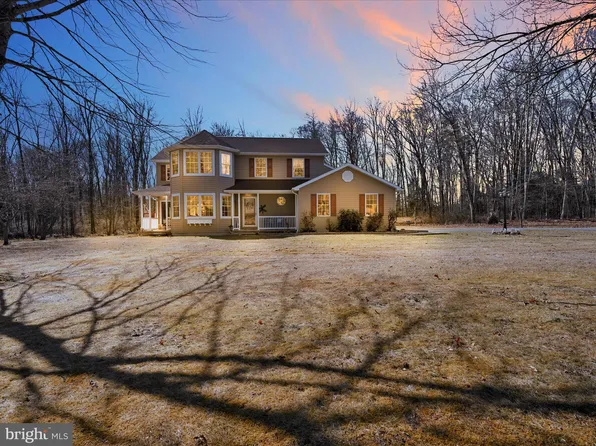 650 Golf Rd, Tamaqua, PA 18252