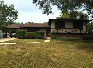 2306 Candlewood Dr, Alexandria, VA 22308