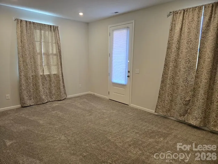 6997 Waterstone Dr — Photo 23
