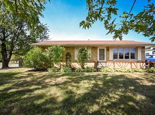 2131 Maplewood Ln, Joliet, IL 60433