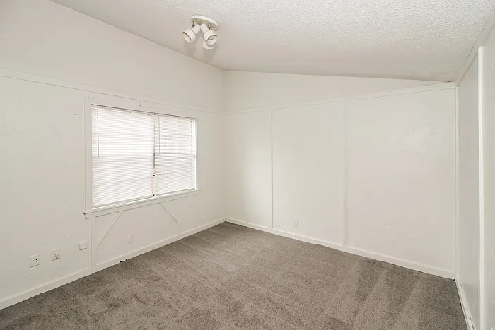 6218 Ridgeline Dr — Photo 7