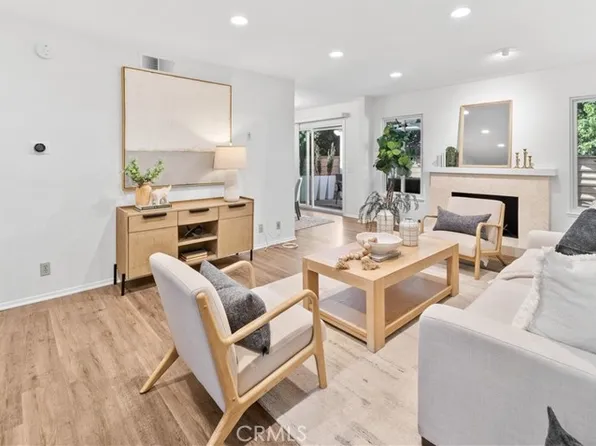 51 Ashbrook, Irvine, CA 92604
