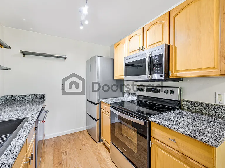 612 Prospect St #1 — Photo 10