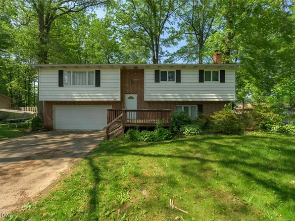 297 Corriedale Dr, Cortland, OH 44410