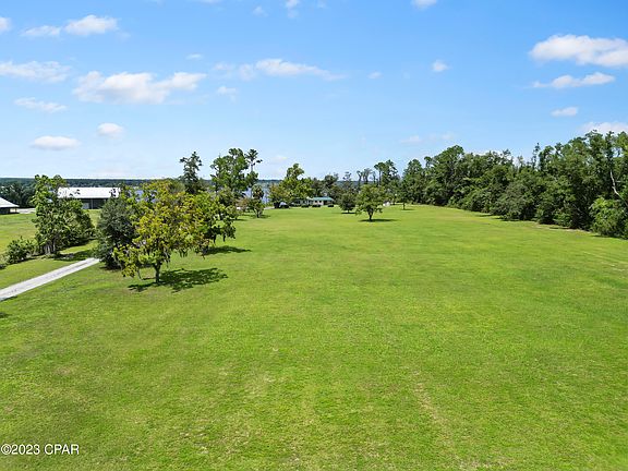 4th image of 207 Compass Lake Dr