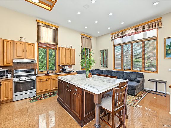 5th image of 160-01 13 Avenue