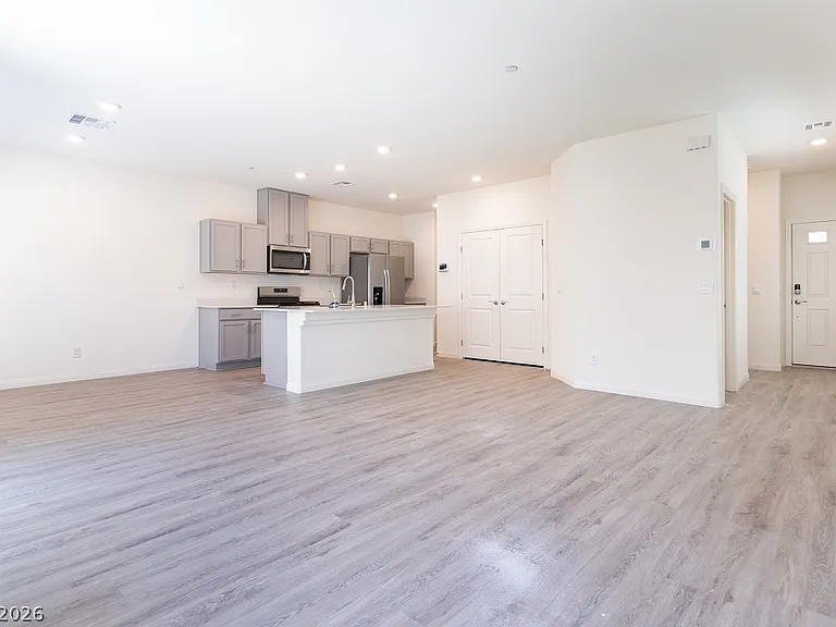 9921 Cobalt Cliffs St — Photo 10