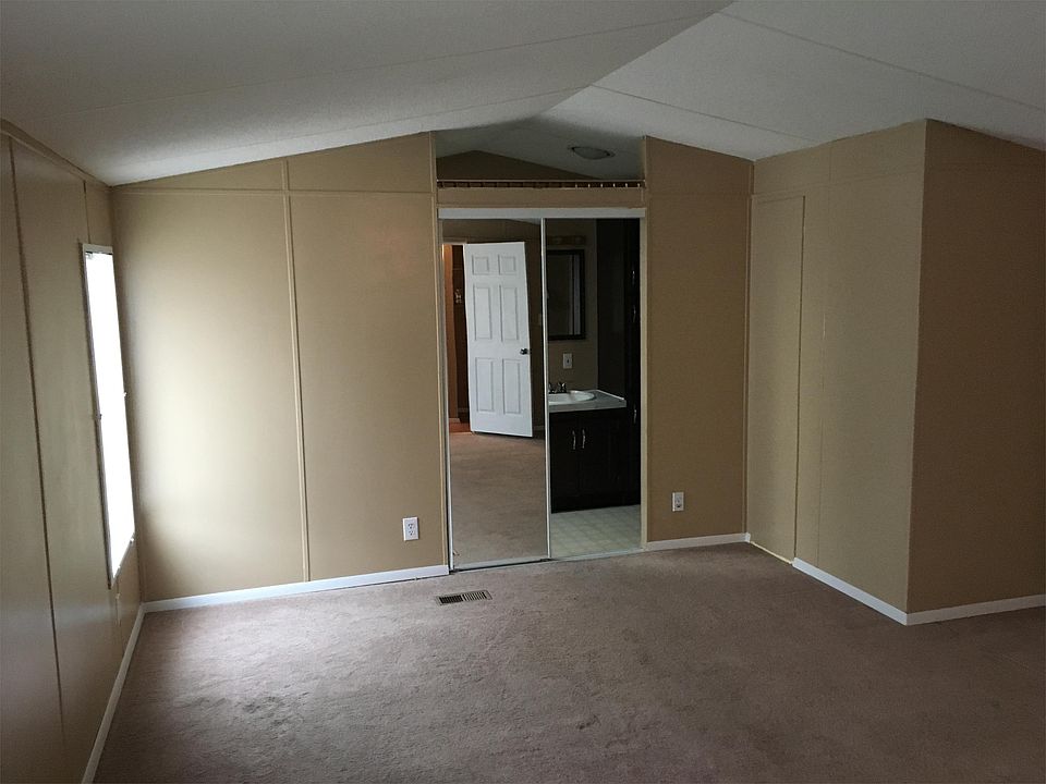 2nd image of 2885 E Midway Blvd Lot 447