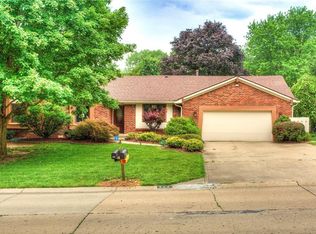 344 Leaning Tree Rd, Greenwood, IN 46142