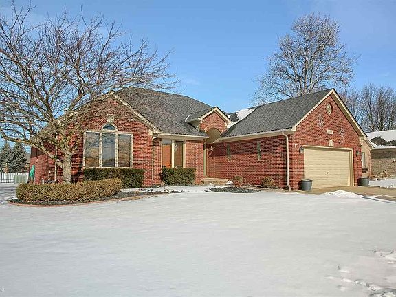 2nd image of 18445 Sumpter Forest Dr