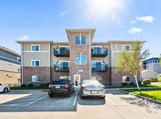 Willow Falls Apartments, Cedar Falls, IA 50613