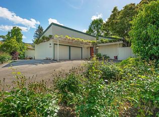 2660 Colombard Ct, Saint Helena, CA