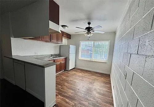 581 Northrop Ave Photo 1