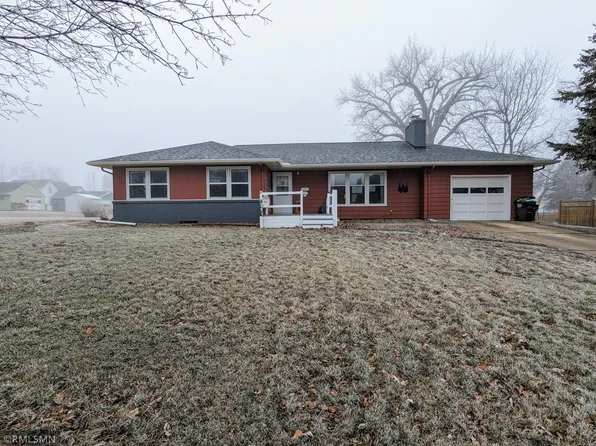 1109 W Ash Ave, Olivia, MN 56277