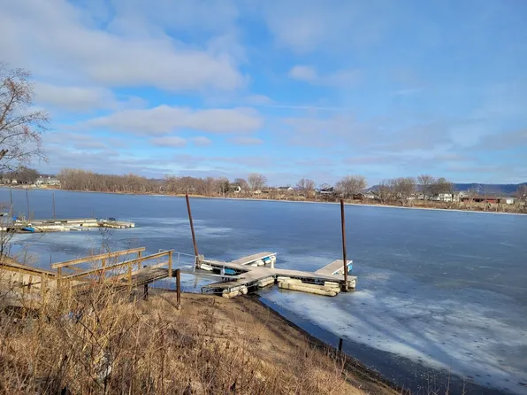 Richmond Bay Apartments