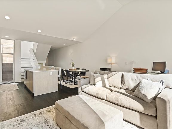 2nd image of 2643 Brush St #17-CH6