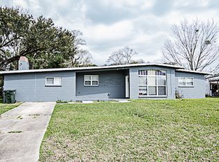 30 Stanford Rd, Pensacola, FL 32506