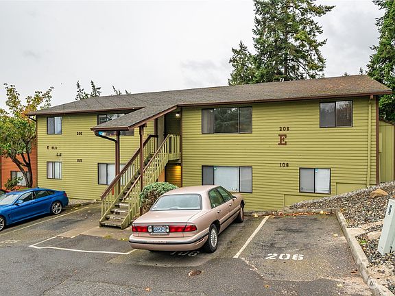 3rd image of 690 NW Atalanta Way #E206